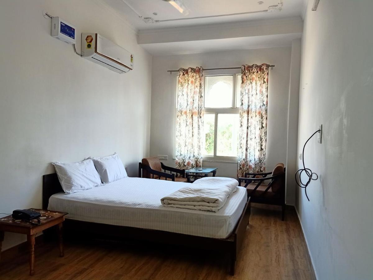 Hindupura Residency Hotel Sawai Madhopur Bagian luar foto