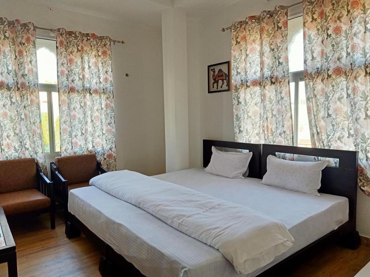 Hindupura Residency Hotel Sawai Madhopur Bagian luar foto